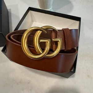 Men’s gucci belt